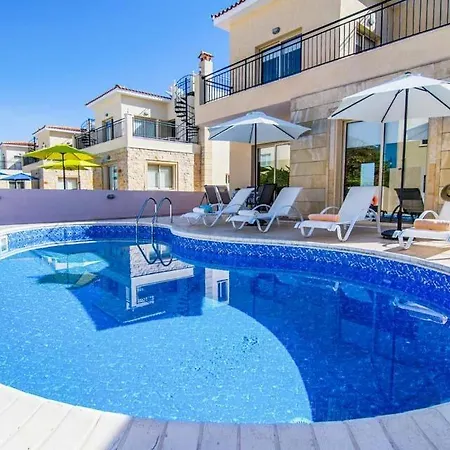 Villa In Sleeps 6 Includes Swimming Pool Air Con And Wifi 9 Polis